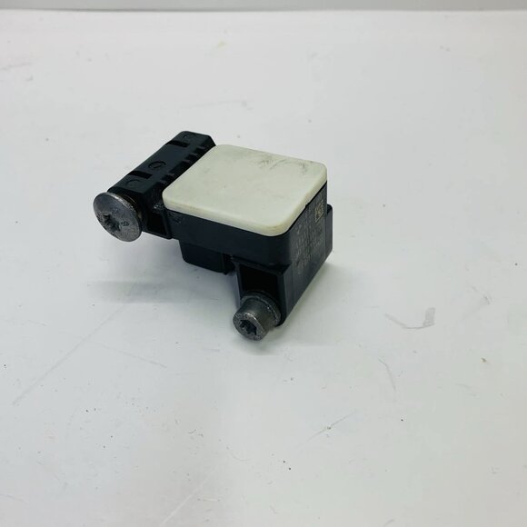 BMW 1 3 X1 X3 X5 X6 SERIES IMPACT CRASH ACCELERATION SENSOR OEM 6911003 - Picture 1 of 6